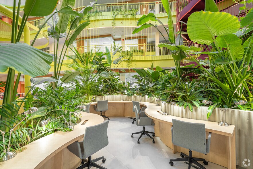 Paseo Habana, 9-11, Madrid, Madrid for lease - Building Photo - Image 2 of 12