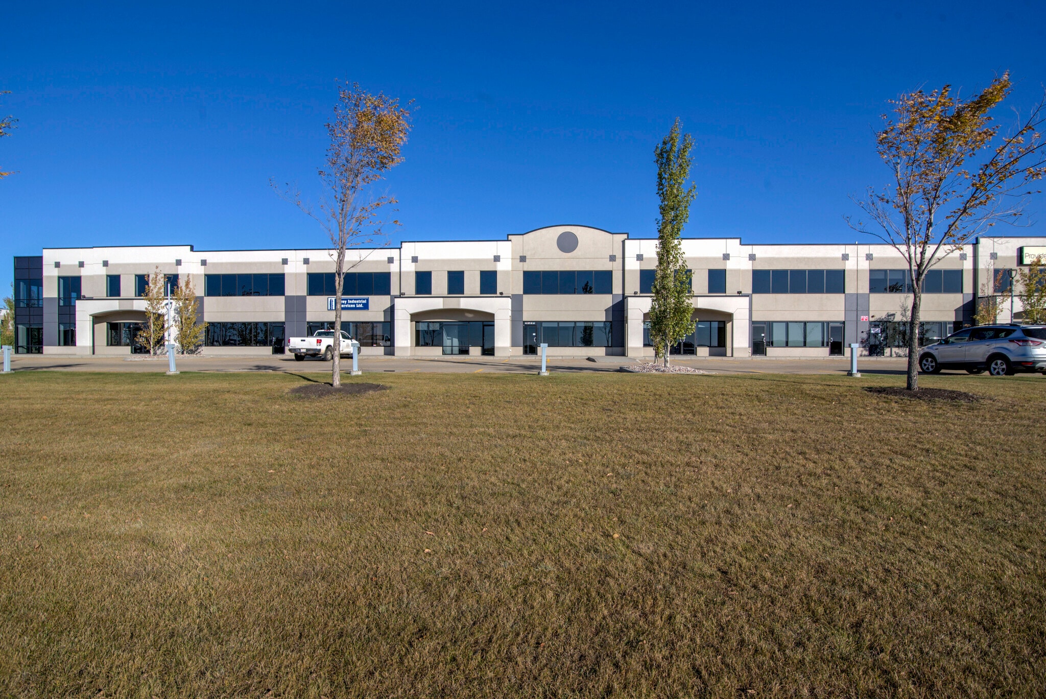 11870 88th Ave, Fort Saskatchewan, AB for lease Building Photo- Image 1 of 4