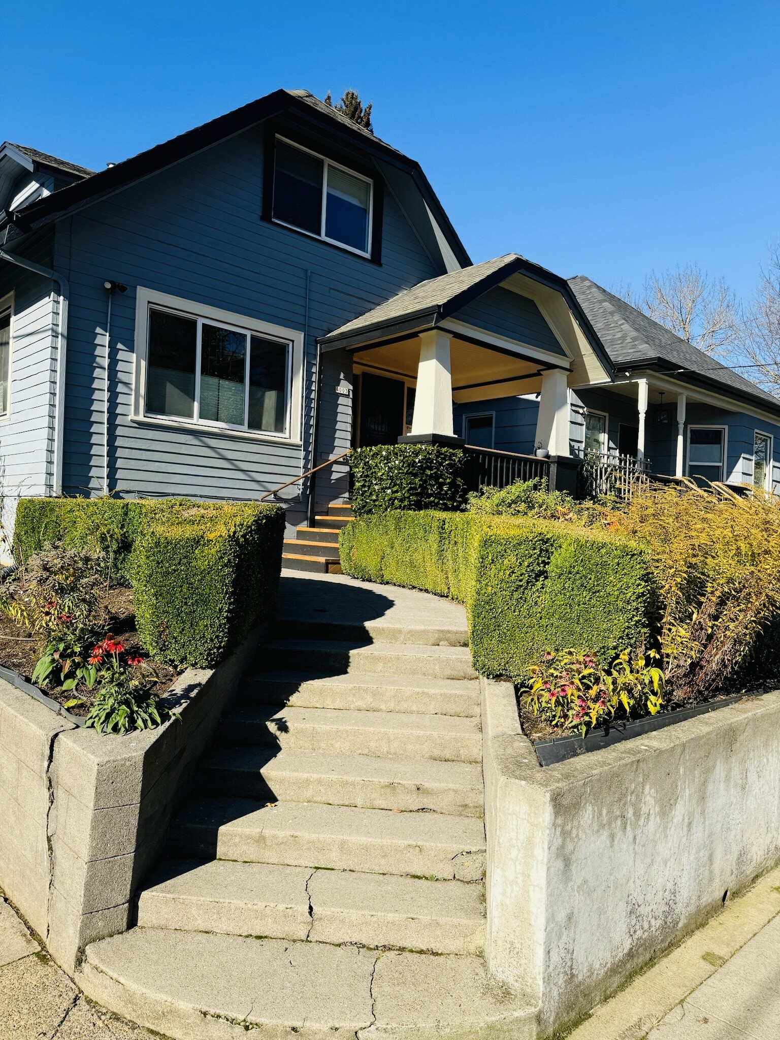 4003 NE Grand Ave, Portland, OR for sale Primary Photo- Image 1 of 2