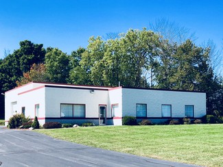 More details for 725 N Progress Dr, Saukville, WI - Industrial for Lease