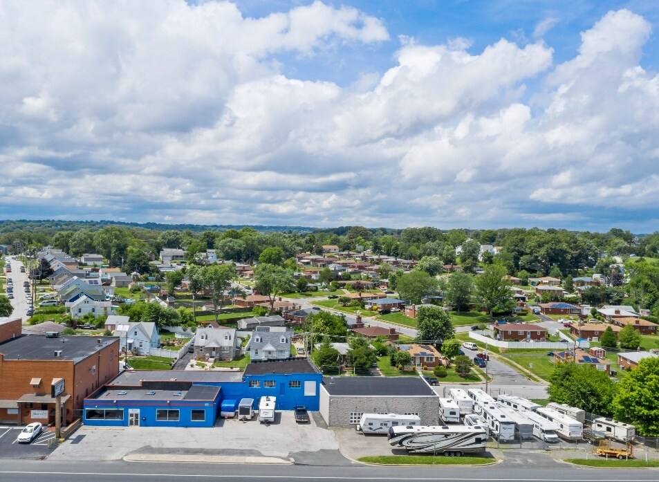 8332-8334 Pulaski Hwy, Rosedale, MD for sale Primary Photo- Image 1 of 1