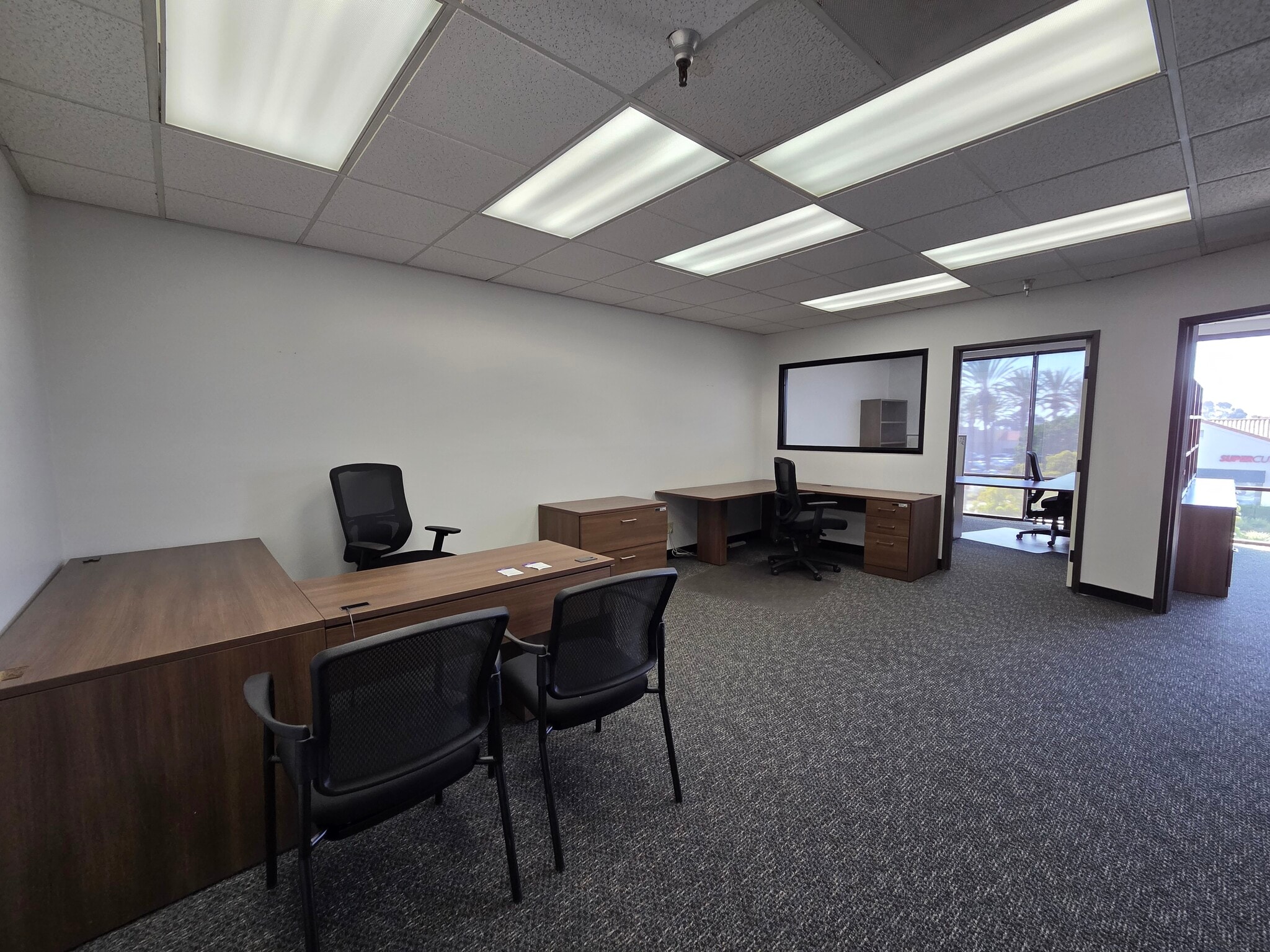 629 Camino de los Mares, San Clemente, CA for lease Interior Photo- Image 1 of 6