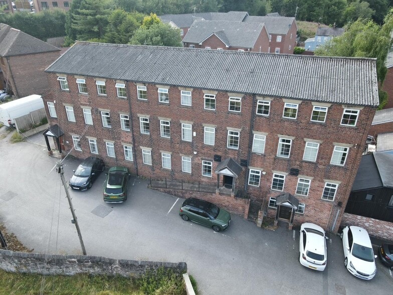 Highfield Rd, Congleton for sale - Primary Photo - Image 1 of 4