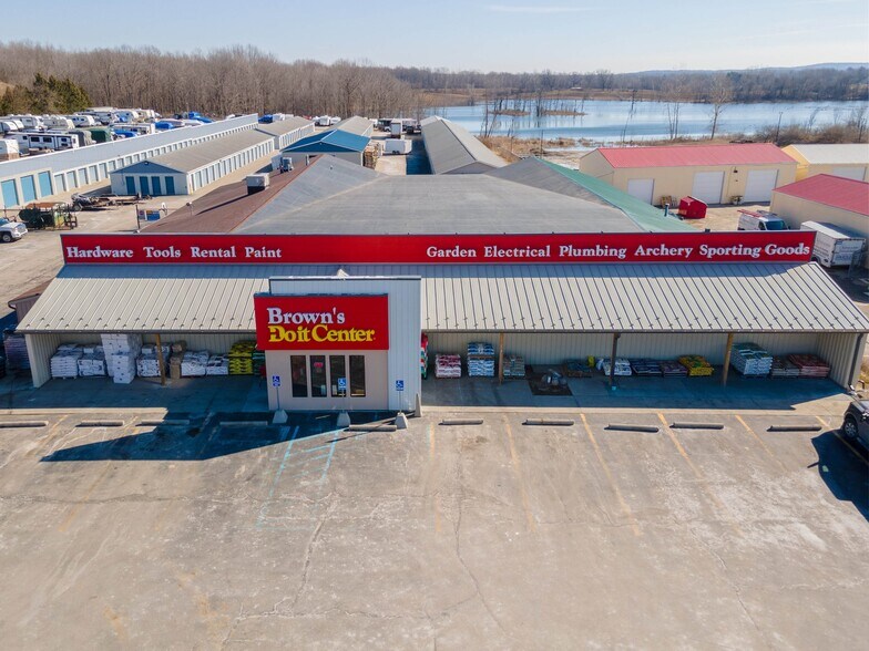 7281 S State Rd, Goodrich, MI for sale - Primary Photo - Image 1 of 1