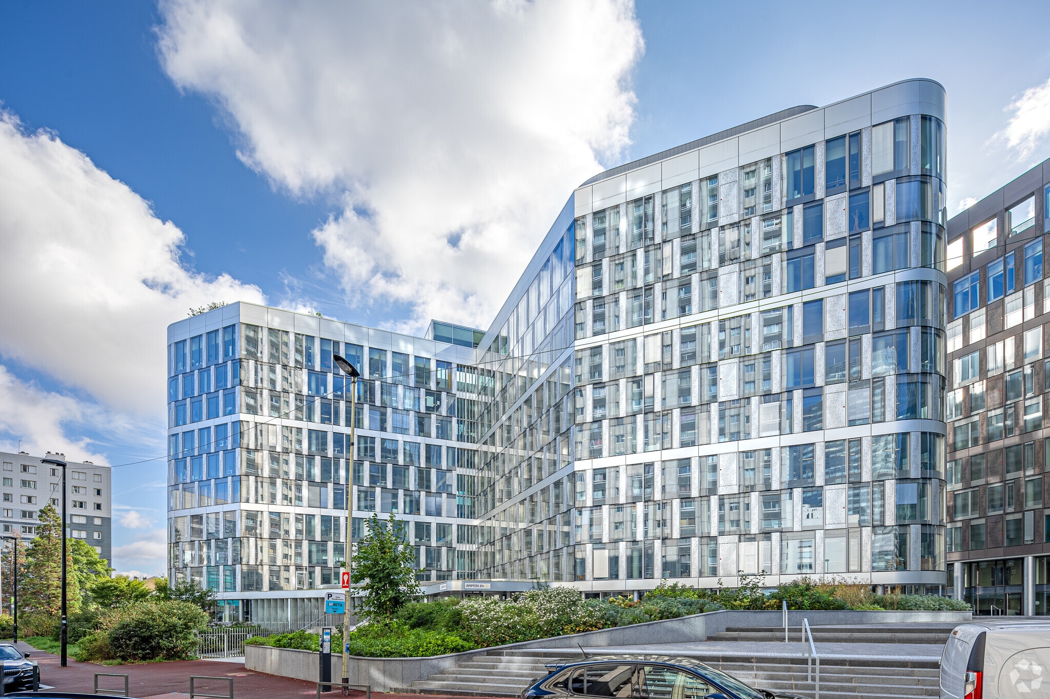 34 Rue Henri Régnault, Courbevoie for lease Primary Photo- Image 1 of 4