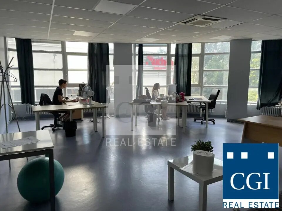 Office in Grenoble for lease Building Photo- Image 1 of 9