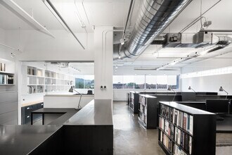 5605 Av De Gaspé, Montréal, QC for lease Interior Photo- Image 1 of 8