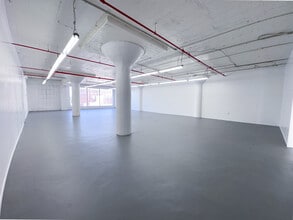 214-228 E 11th St, Los Angeles, CA for lease Interior Photo- Image 2 of 13