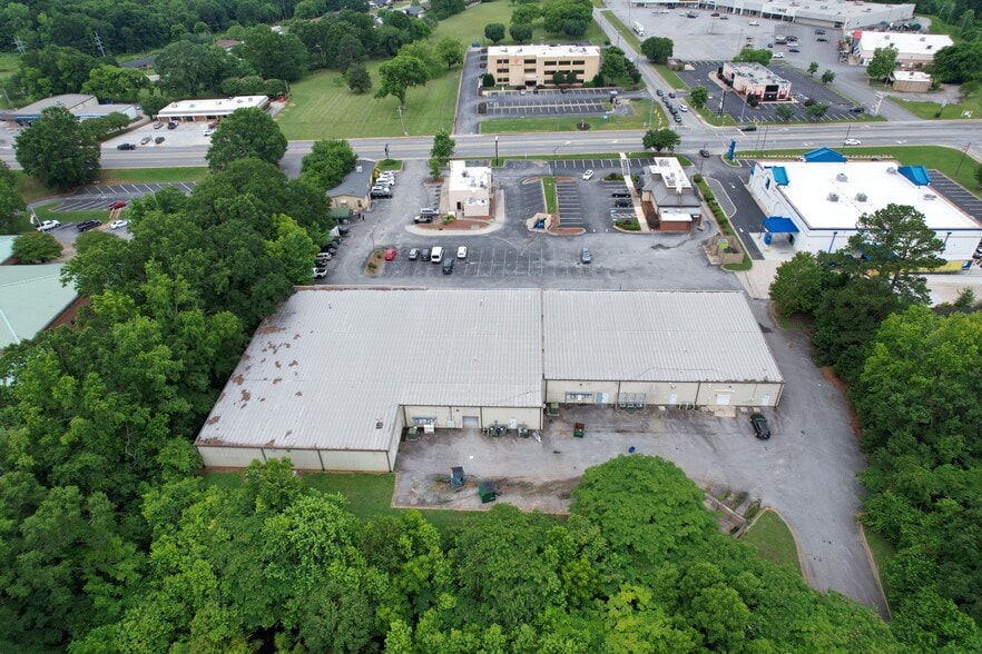 1268 W Floyd Baker Blvd, Gaffney, SC for lease - Building Photo - Image 2 of 5