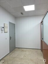 Office in Fuenlabrada, Madrid for lease Interior Photo- Image 2 of 9