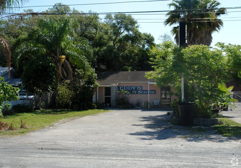 211 Weber Ave, Clearwater, FL for sale - Primary Photo - Image 1 of 2