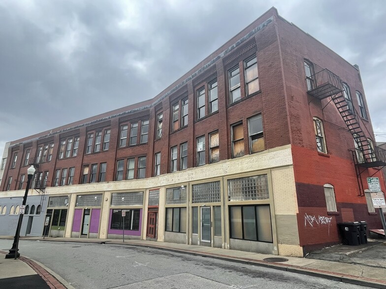 21-25 Broad St, Pawtucket, RI for sale - Building Photo - Image 2 of 17