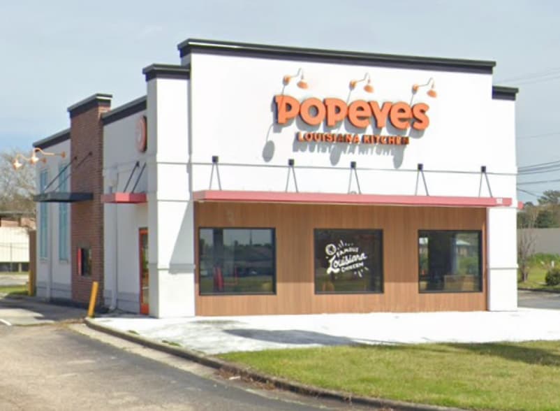 1502 W Magnolia Ave, Geneva, AL for sale - Building Photo - Image 1 of 1