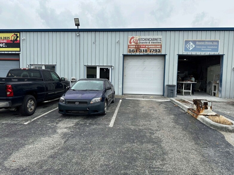 3755-3791 S Congress Ave, Lake Worth, FL for lease - Building Photo - Image 3 of 8