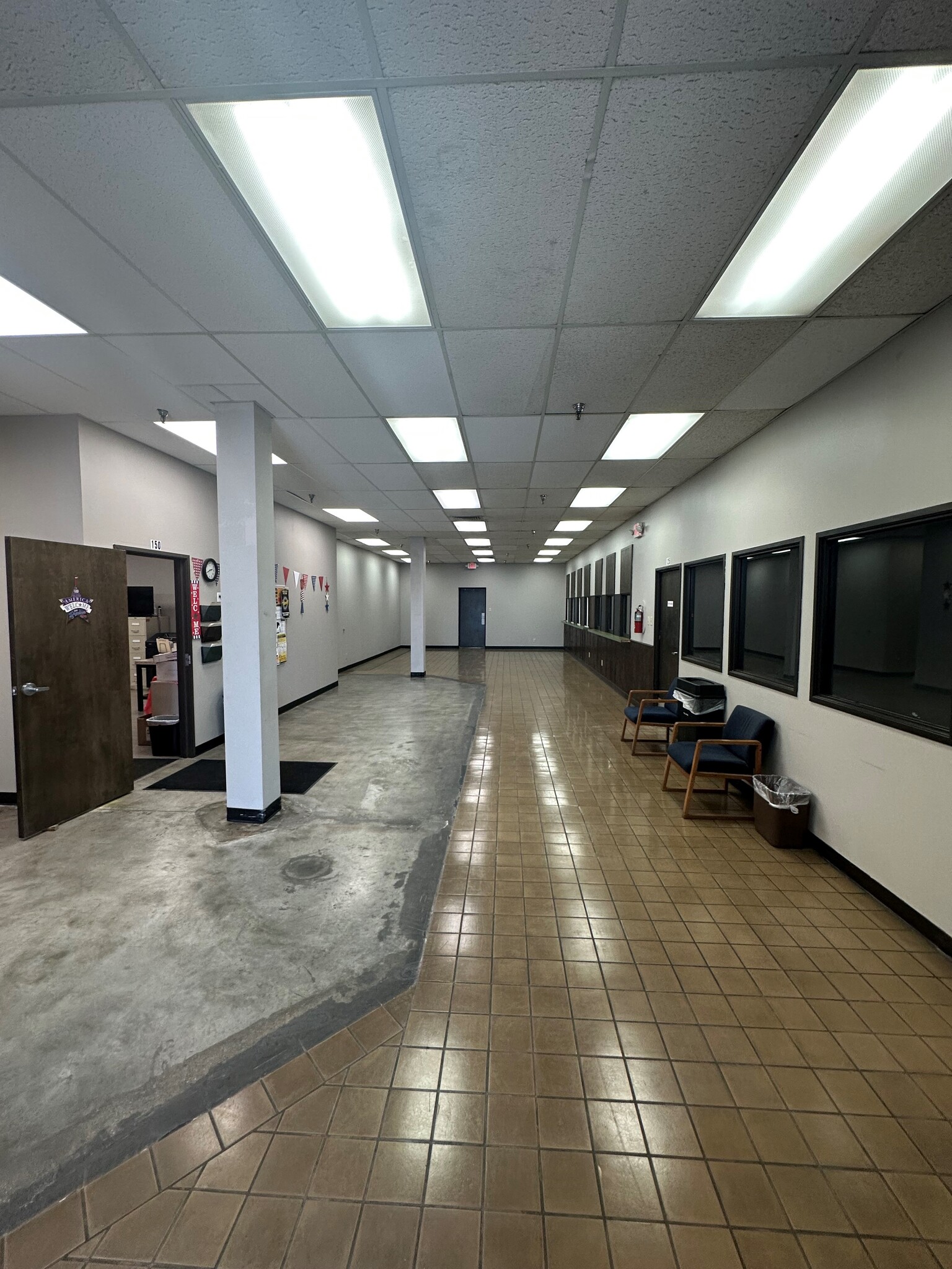 255 S Navigation Blvd, Corpus Christi, TX for lease Interior Photo- Image 1 of 5