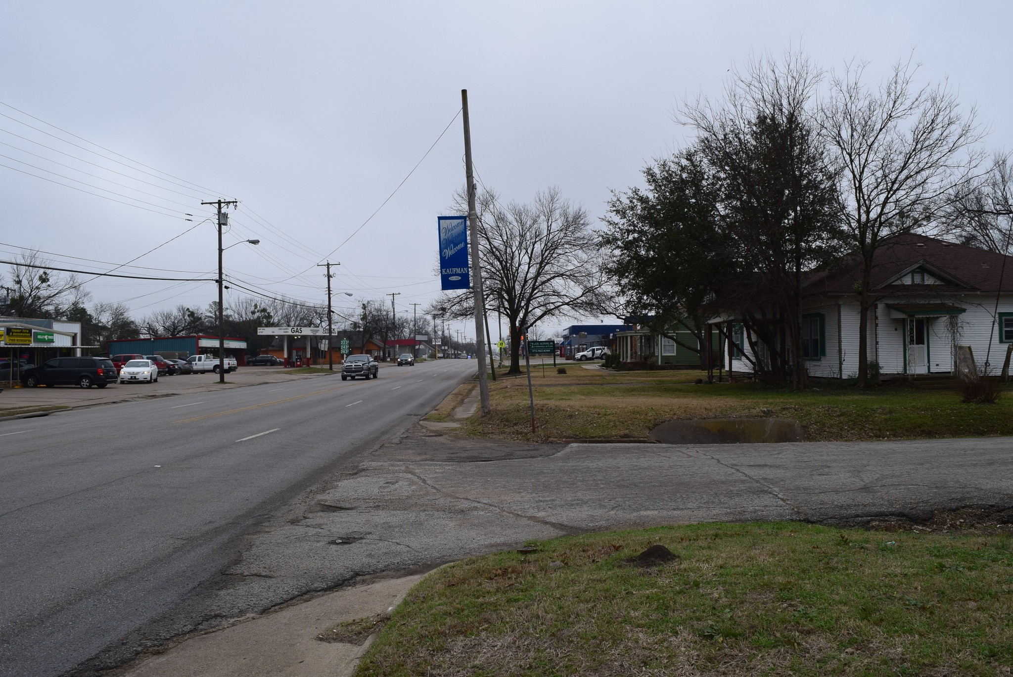 700 S Washington St, Kaufman, TX for sale Primary Photo- Image 1 of 1