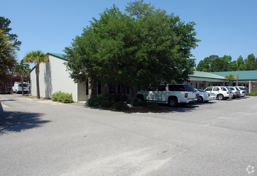 263 Commerce Dr, Pawleys Island, SC for lease - Building Photo - Image 2 of 6