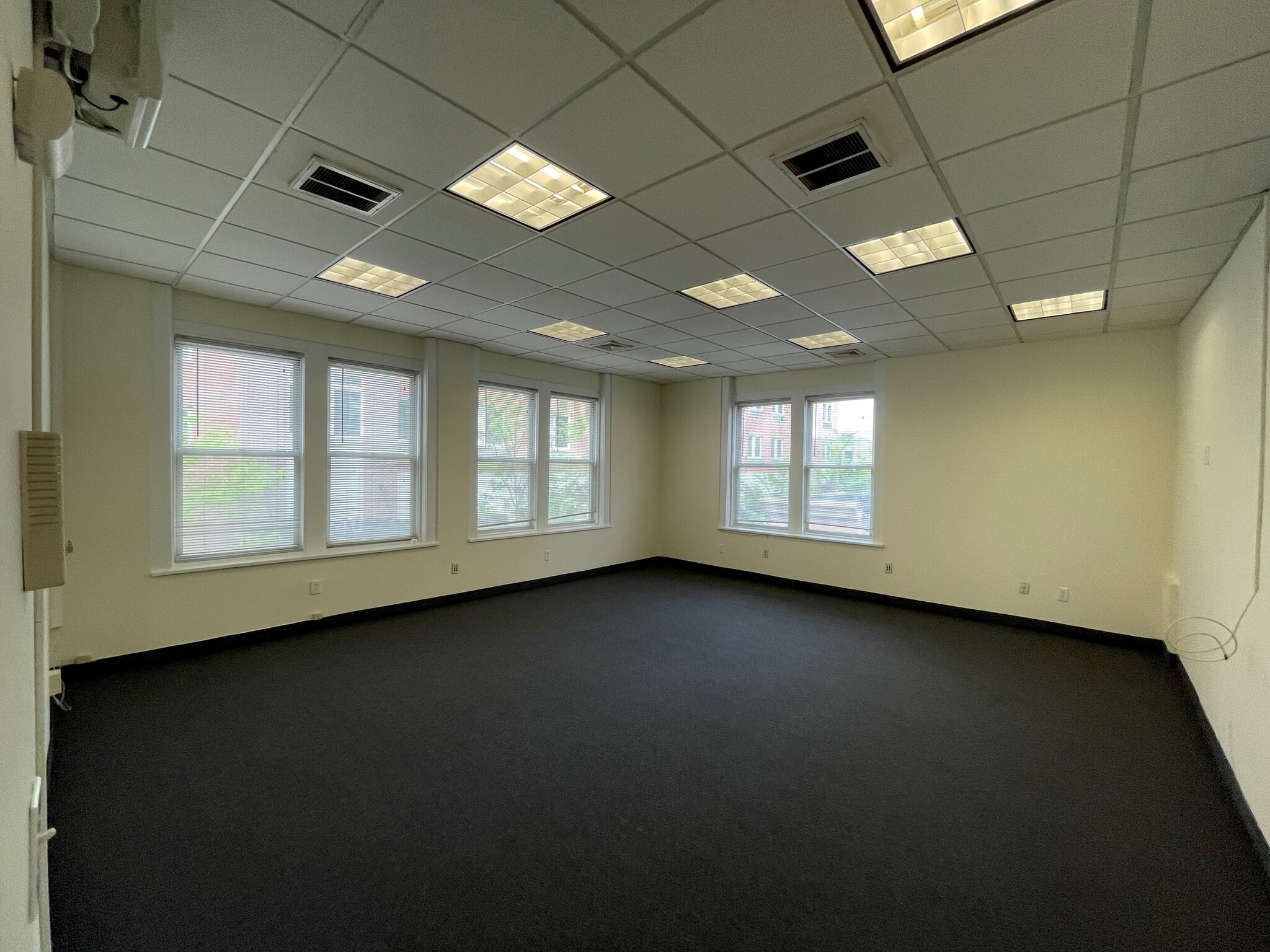 238 Main St, Hackensack, NJ for lease Interior Photo- Image 1 of 14