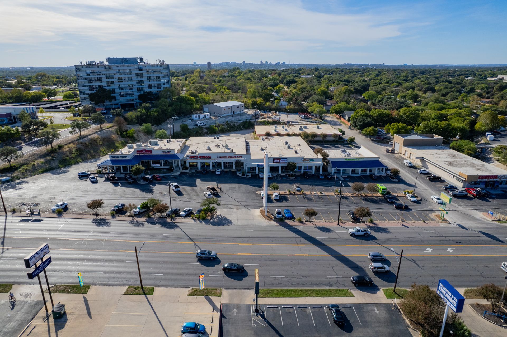 7045-7071 San Pedro Ave, San Antonio, TX for lease Building Photo- Image 1 of 23