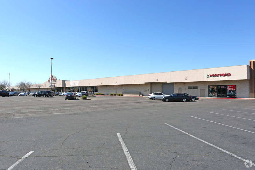 645 Fairfield Dr, Merced, CA for lease - Building Photo - Image 2 of 15