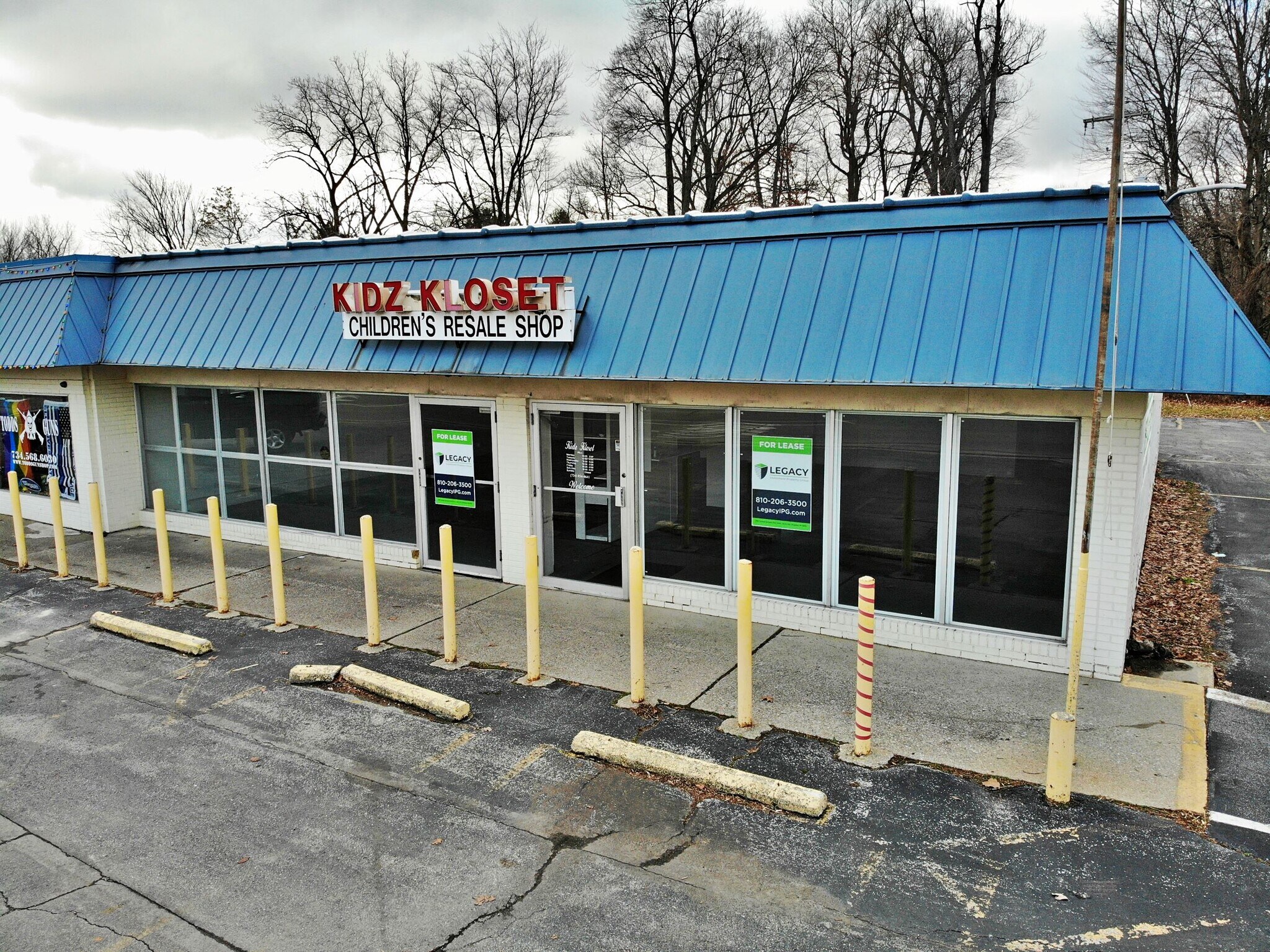 8015-8023 Summerfield Rd, Lambertville, MI for sale Building Photo- Image 1 of 1