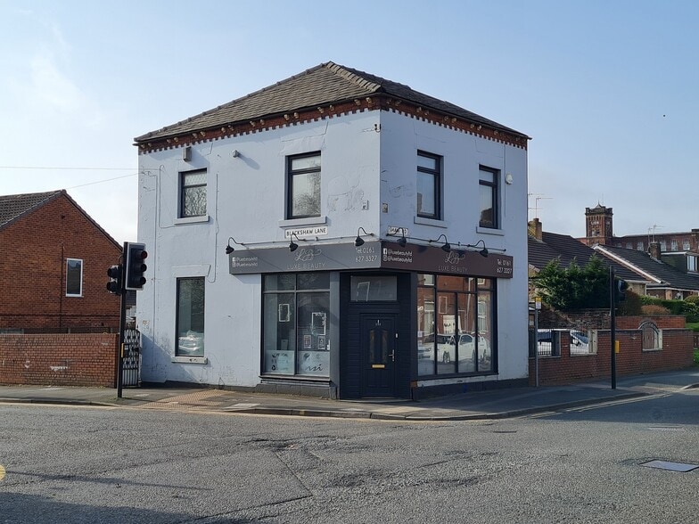 252 Shaw Rd, Oldham for sale - Primary Photo - Image 1 of 1