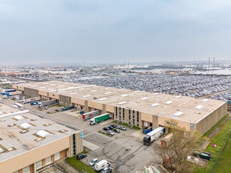 More details for 11 Avenue Du 24 Août 1944, Corbas - Industrial for Lease
