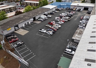 13940 - 13980 Tualatin Valley hwy, Beaverton, OR for lease Interior Photo- Image 2 of 31