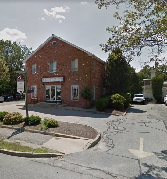 283 Chestnut St, Needham, MA 02492