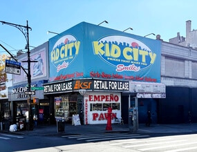 300-304 E Fordham Rd, Bronx, NY for lease Interior Photo- Image 1 of 2