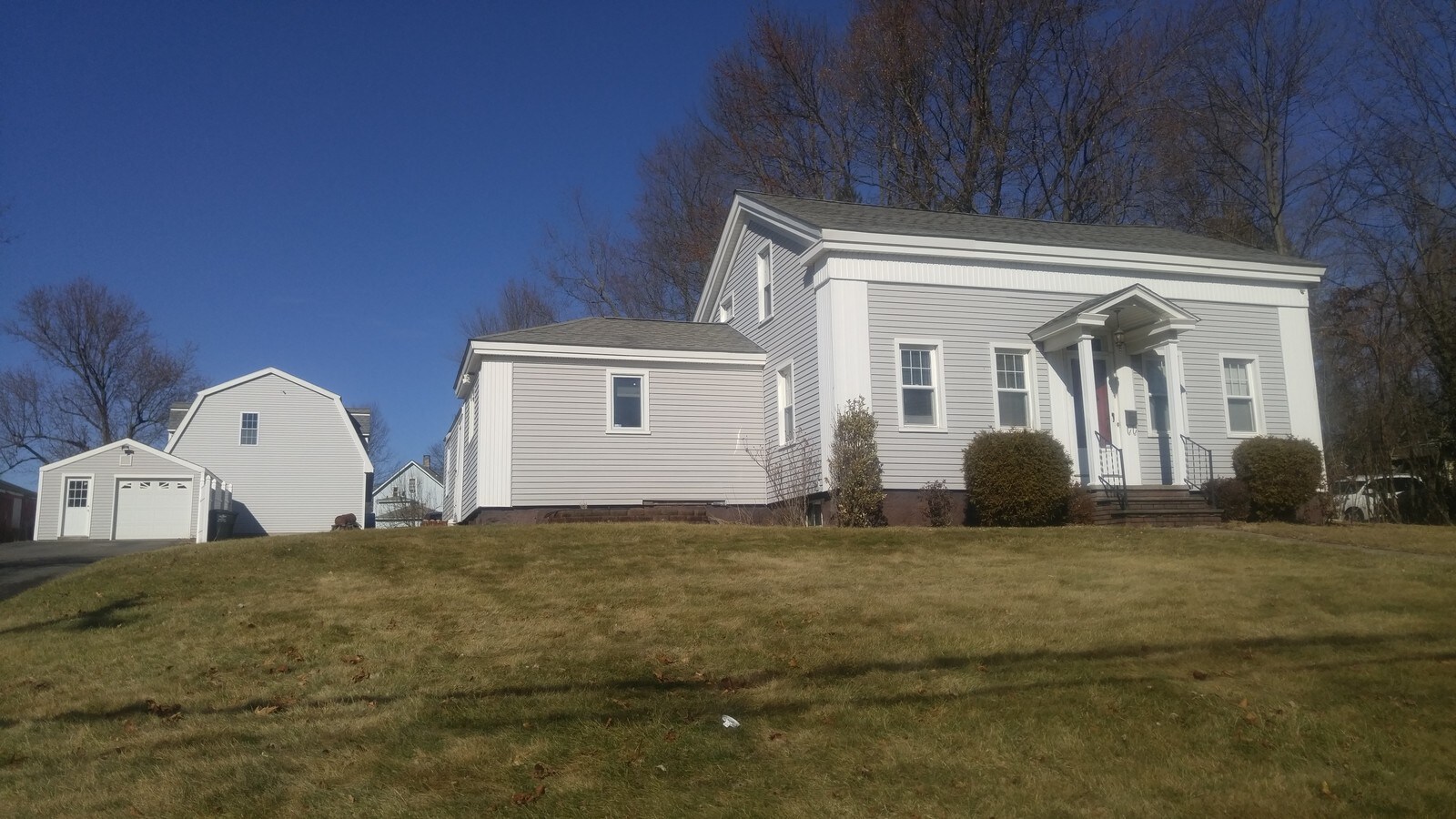 60 Broad St, Meriden, CT 06450