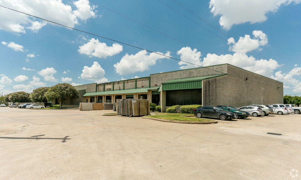 8700 Clay Rd, Houston, TX for lease - Primary Photo - Image 2 of 4