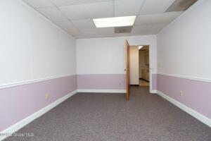 2310 Nott St E, Niskayuna, NY for lease - Interior Photo - Image 3 of 10