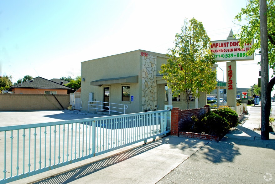 12732 Brookhurst St, Garden Grove, CA for sale - Building Photo - Image 3 of 7