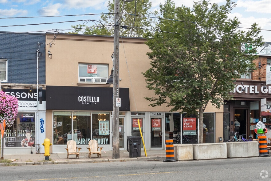 534-536 Eglinton Ave W, Toronto, ON for lease - Building Photo - Image 1 of 1