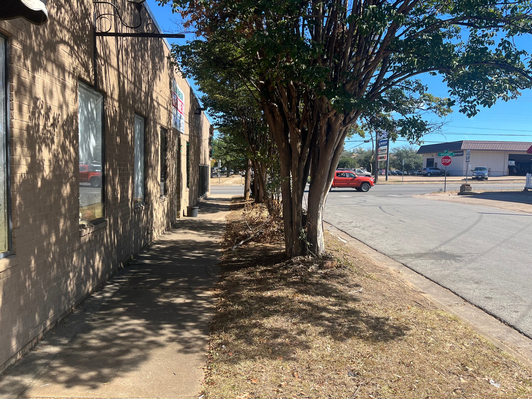 103 W 6th St, Tyler, TX for lease Primary Photo- Image 1 of 13