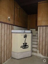 Retail in Cuenca, Cuenca for lease Interior Photo- Image 2 of 11