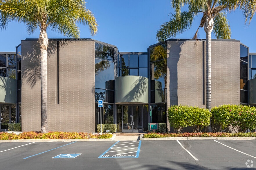 9155 Brown Deer Rd, San Diego, CA for lease - Building Photo - Image 2 of 14