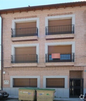 Office in El Casar de Escalona, Toledo for sale Primary Photo- Image 1 of 12
