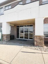 105 Stony Pointe Way, Strasburg, VA for lease Building Photo- Image 1 of 26