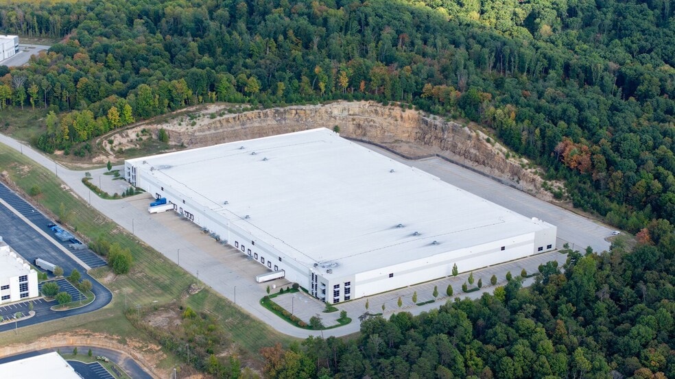 421 Park Loop Rd, Shepherdsville, KY for lease - Building Photo - Image 3 of 8