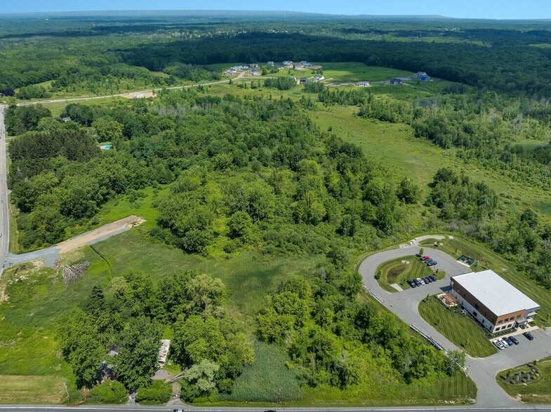 587 Waite Rd, Rexford, NY for sale - Building Photo - Image 3 of 4