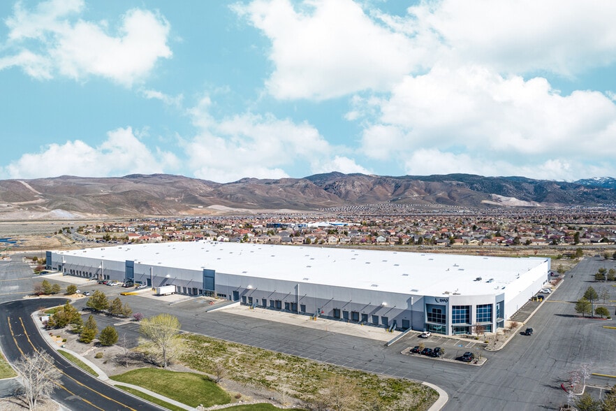 1175 Trademark Dr, Reno, NV for lease - Building Photo - Image 2 of 16