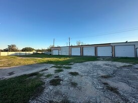 3405 Lockheed st, Pearland TX - Self Storage Facility