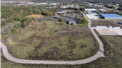 5177 Corporate Woods Dr, Kalamazoo, MI - AERIAL map view - Image1