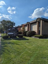 DuPage Medical Professional Offices - Convenience Store