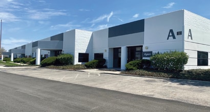 2335-2361 Westbrooke Dr, Columbus, OH for lease Building Photo- Image 1 of 3