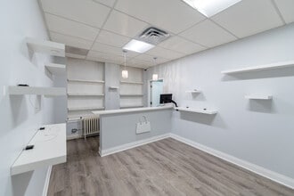 8 S Michigan Ave, Chicago, IL for lease Interior Photo- Image 2 of 5