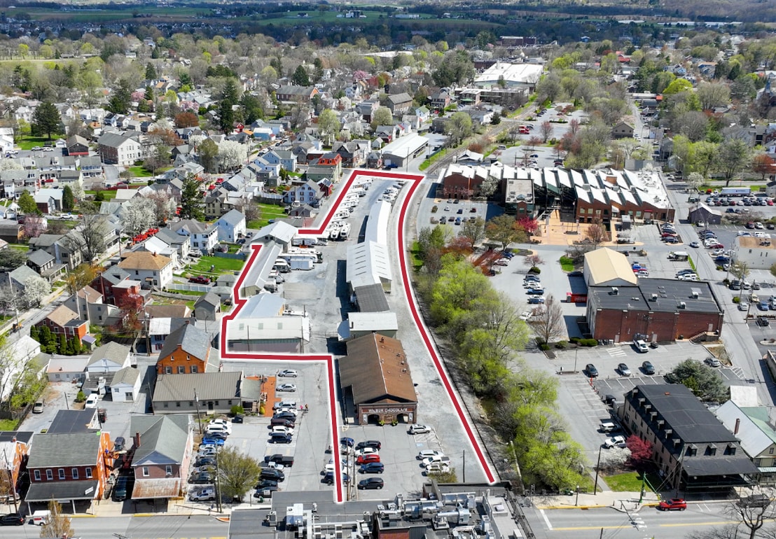 45 N Broad St, Lititz, PA for sale Building Photo- Image 1 of 2