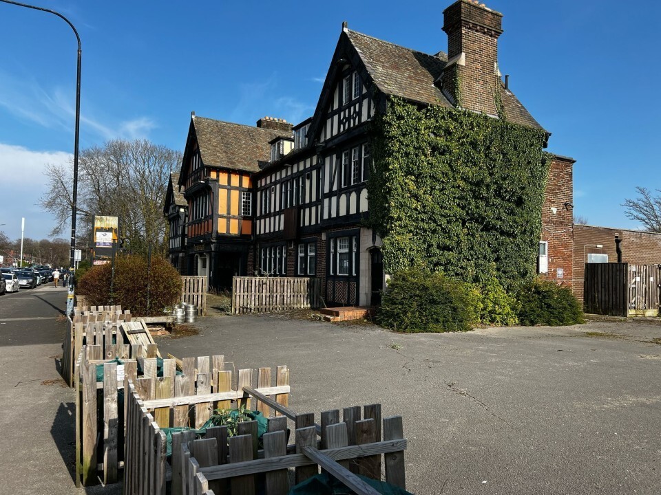 350 Manchester Rd, Altrincham for sale Building Photo- Image 1 of 1